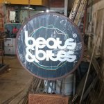 ElaboraciÃ³n de avisos, corte de letras en lamina, estructuras y soporte